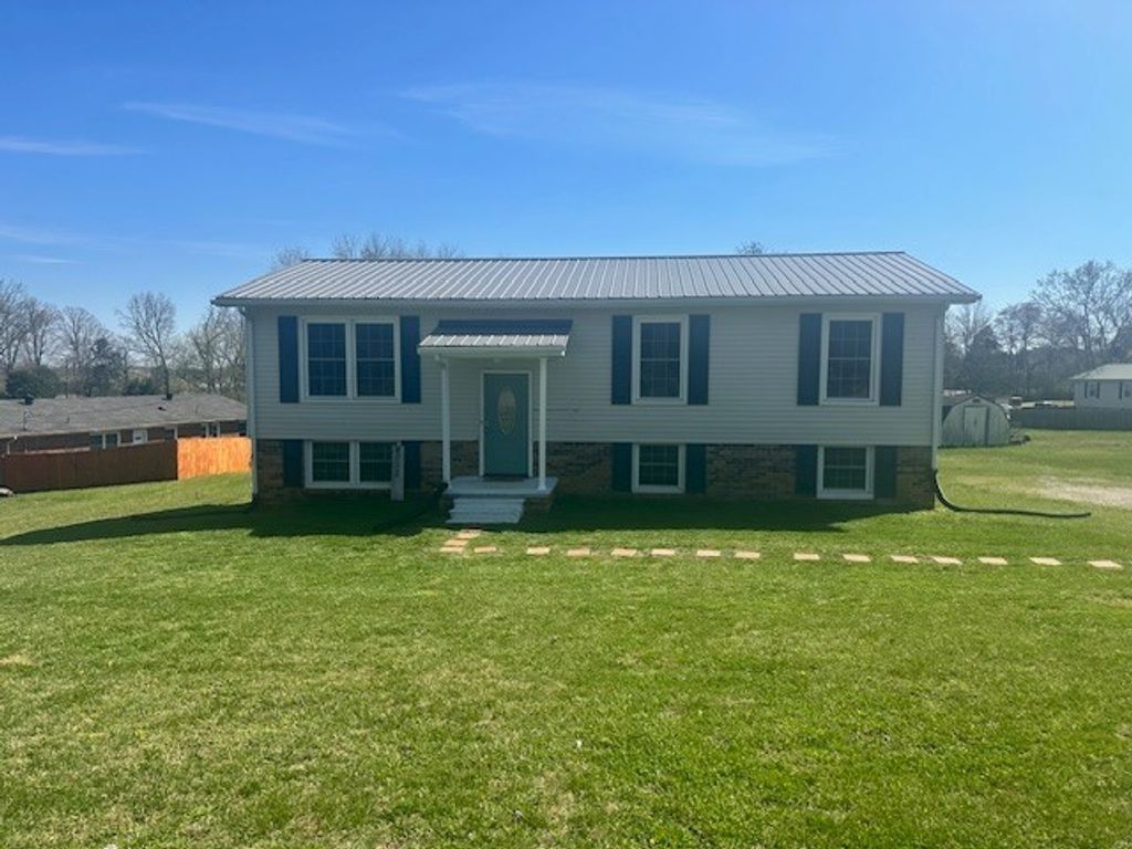 4032 Gayle Cir, Cookeville