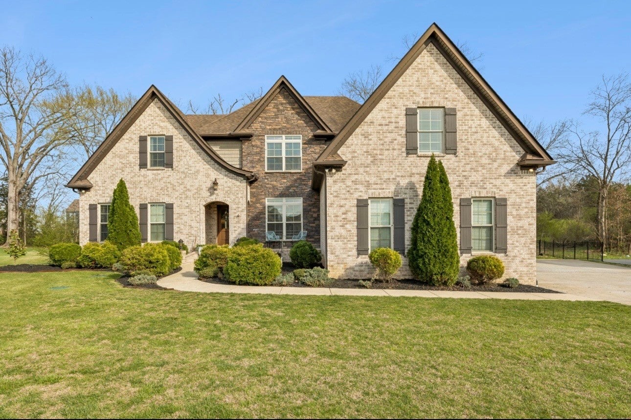 Photo of Listing #3158430