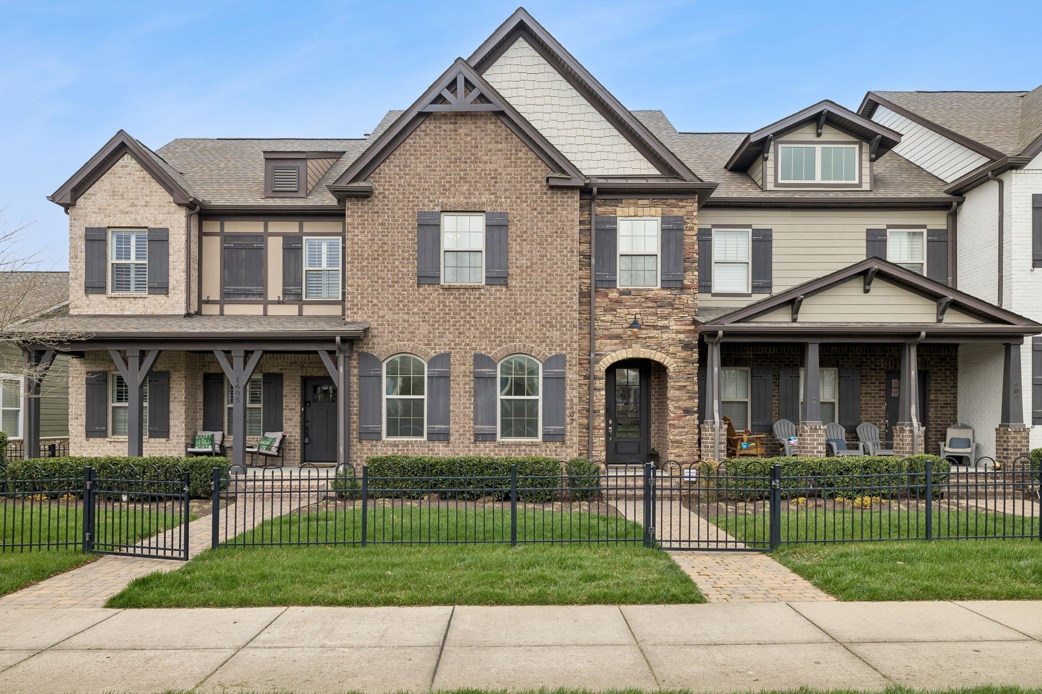 Photo of Listing #3158531