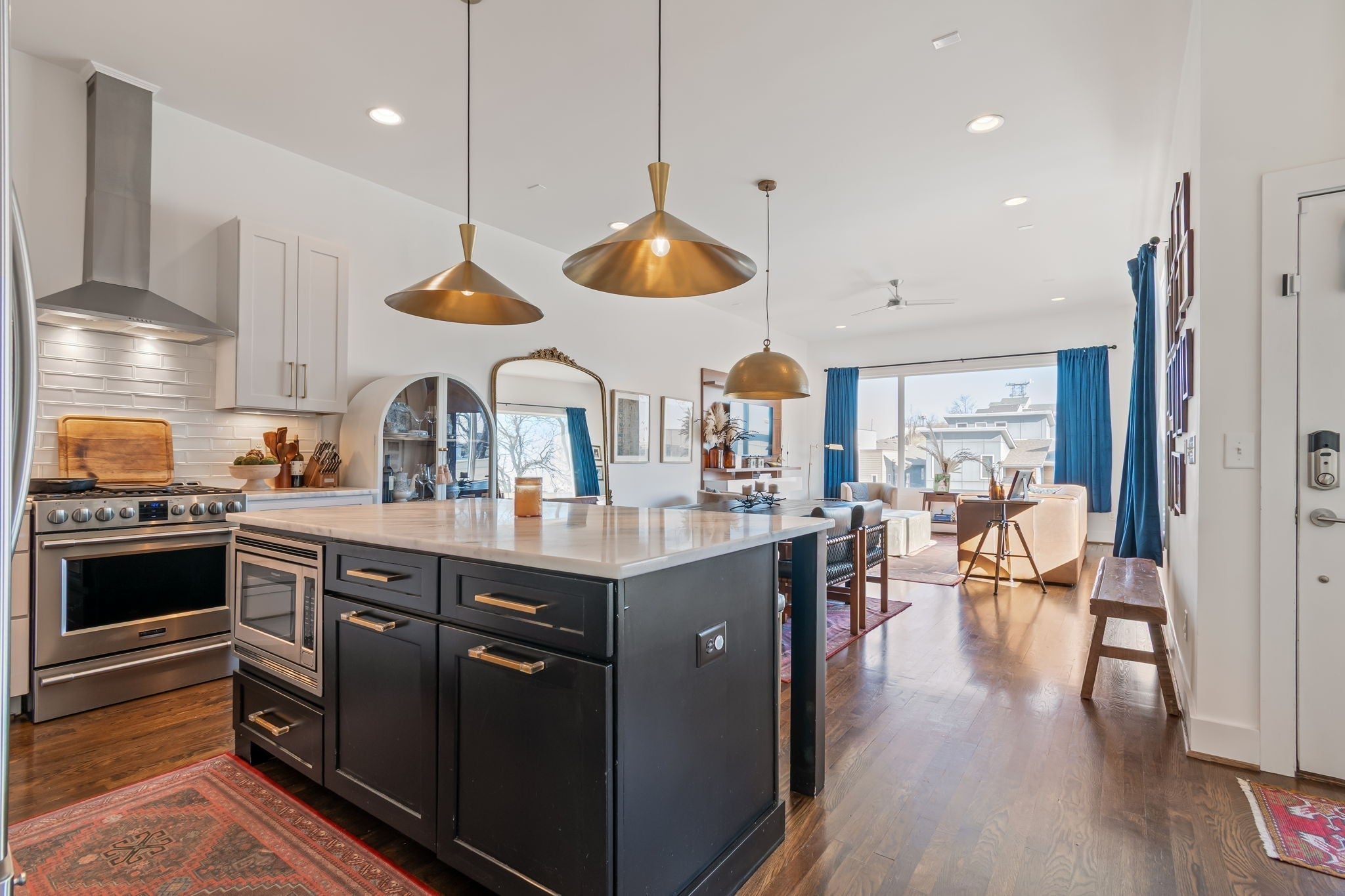 Photo of Listing #3158693