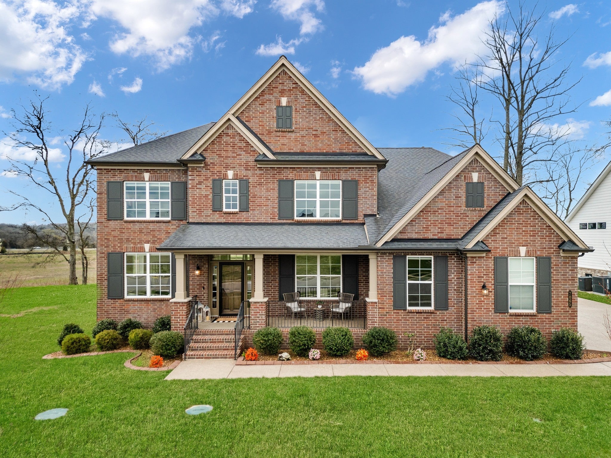 Photo of Listing #3158755