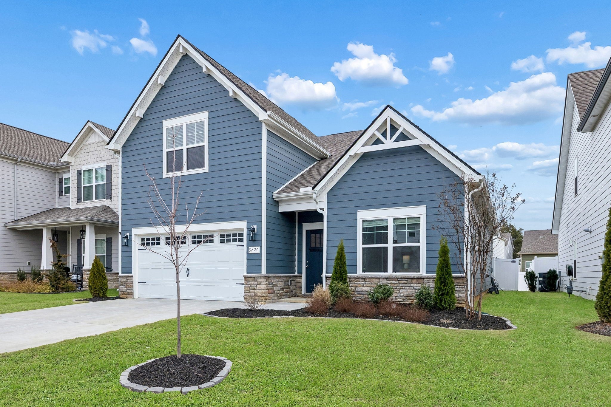 Photo of Listing #3158756