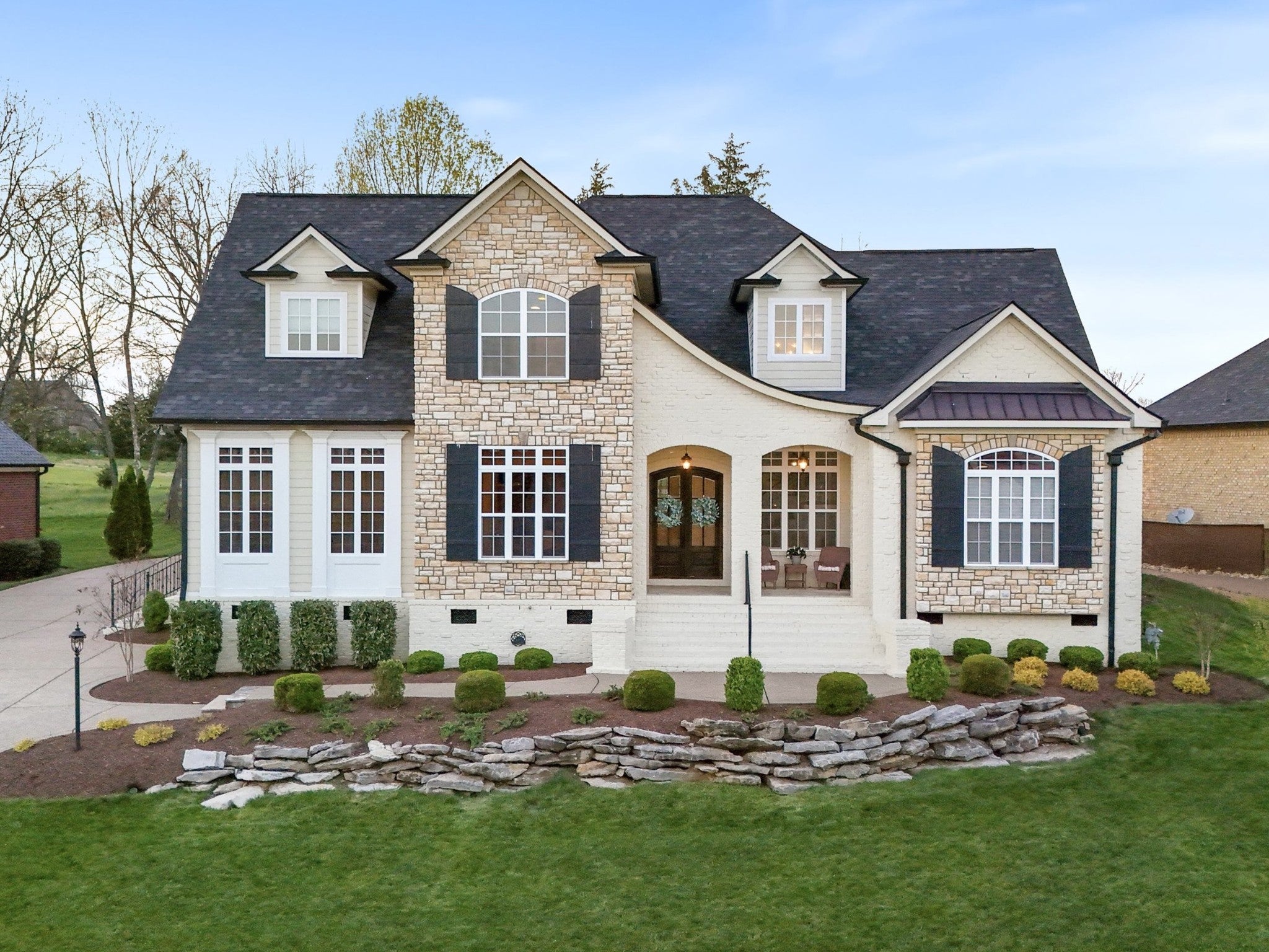 Photo of Listing #3158906