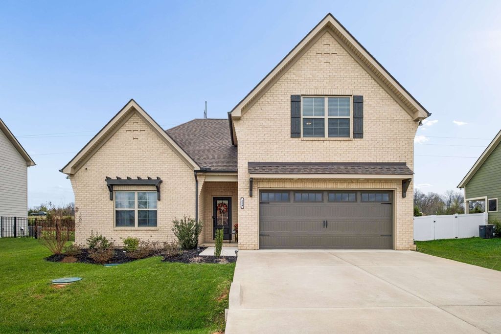 234 Glade Dr, Mount Juliet