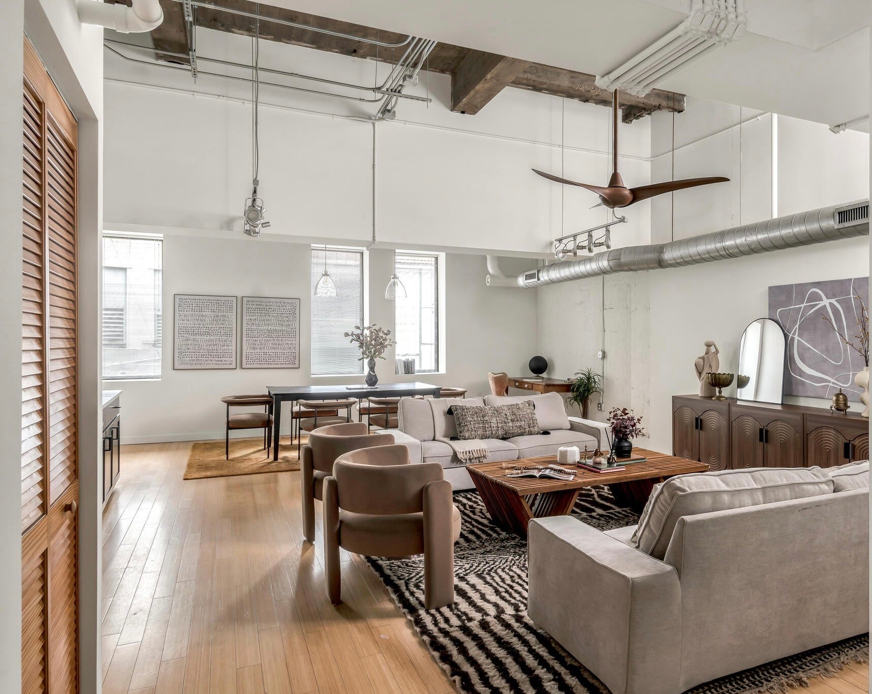 Photo of Listing #3159187