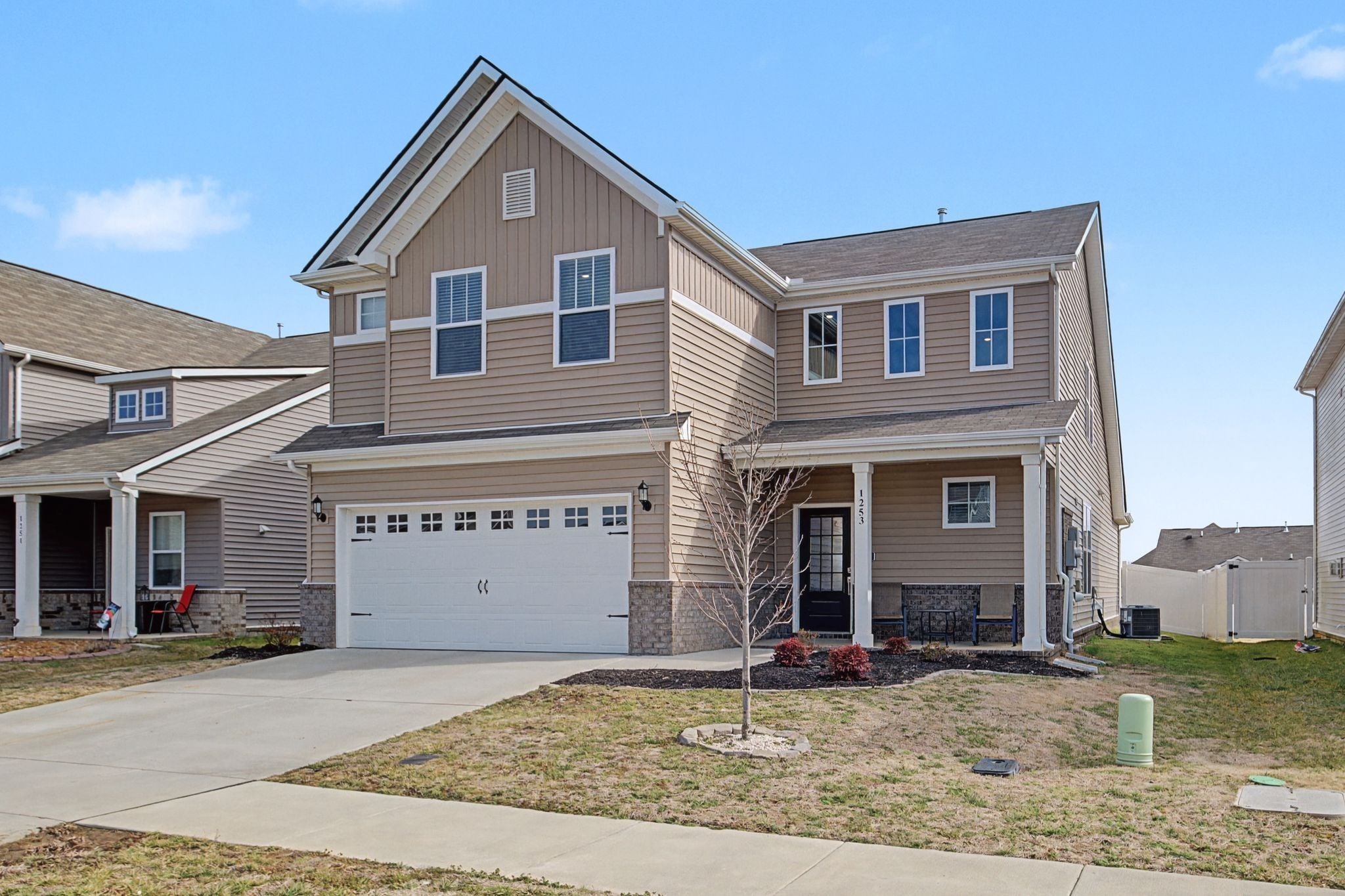 Photo of Listing #3159221