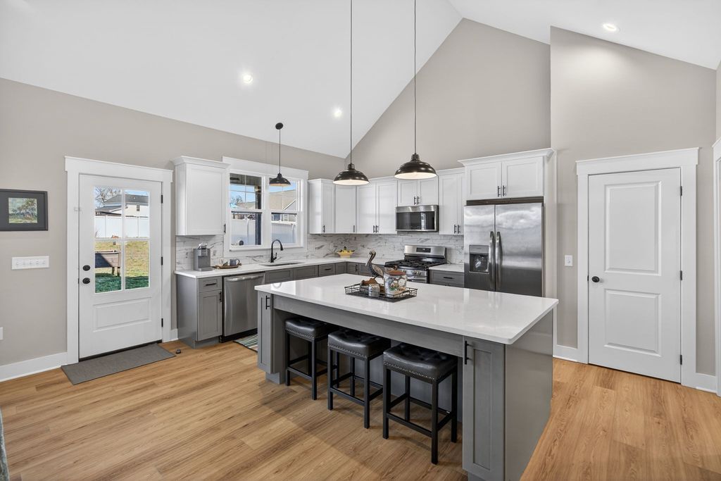 2394 Mountain Reserve, Cookeville