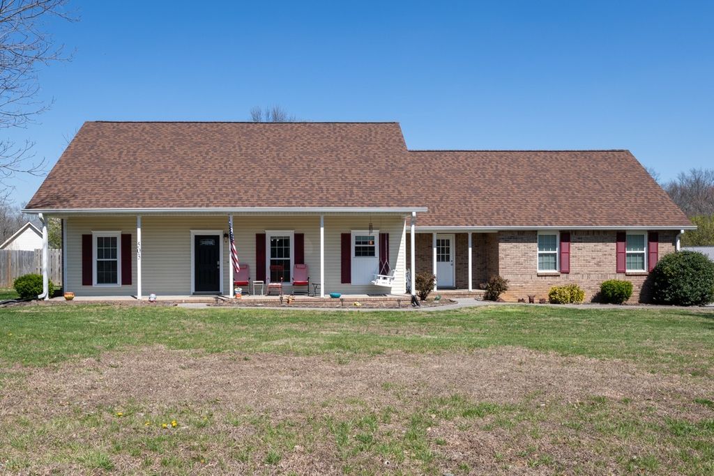 503 Cedar Brook Dr, White House