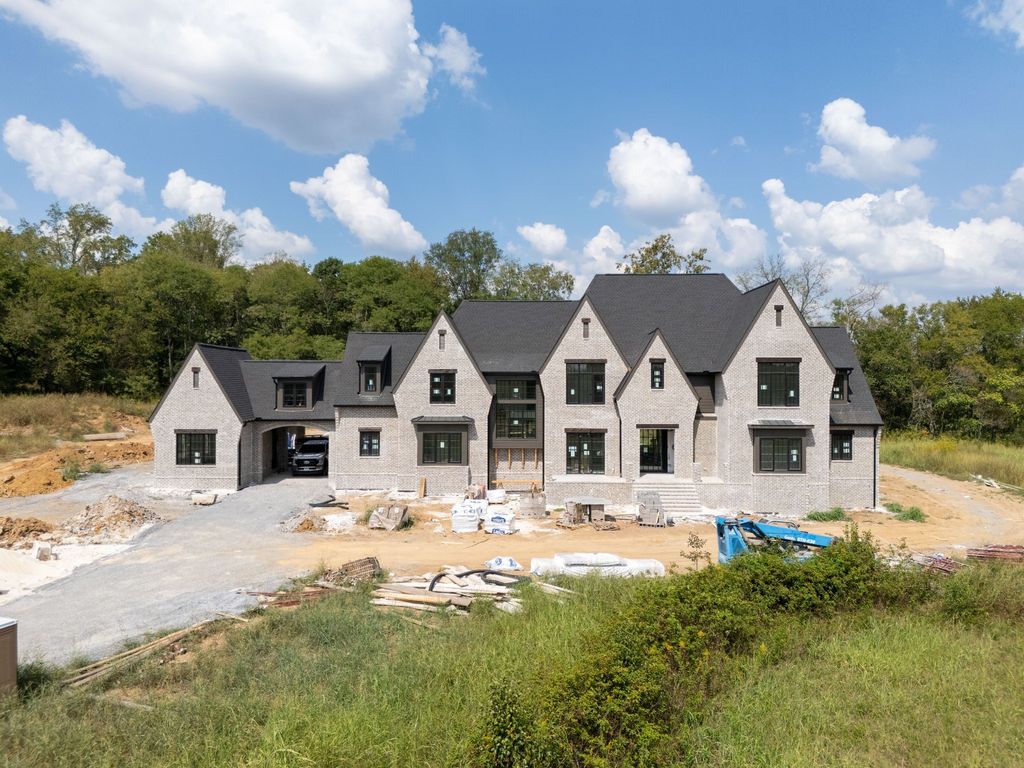 7019 Belcastle Ln, College Grove