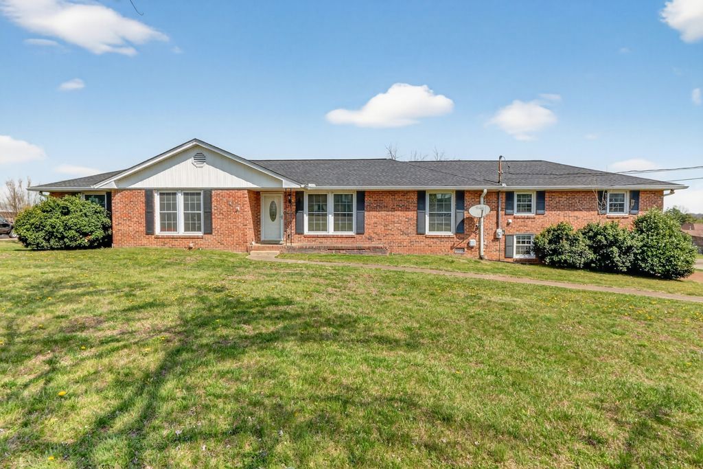 1305 Clearview Dr, Mount Juliet