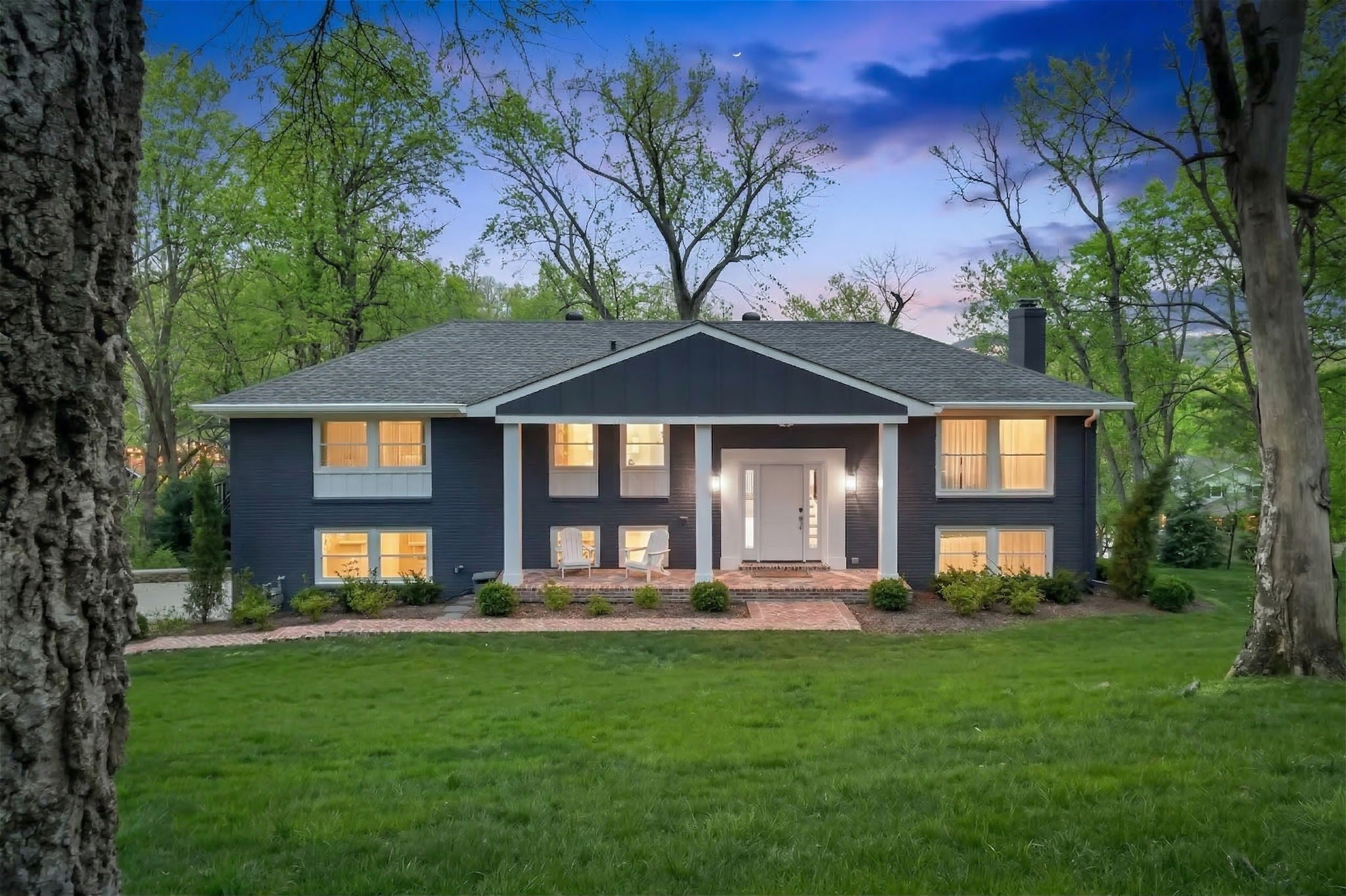 Photo of Listing #3159626