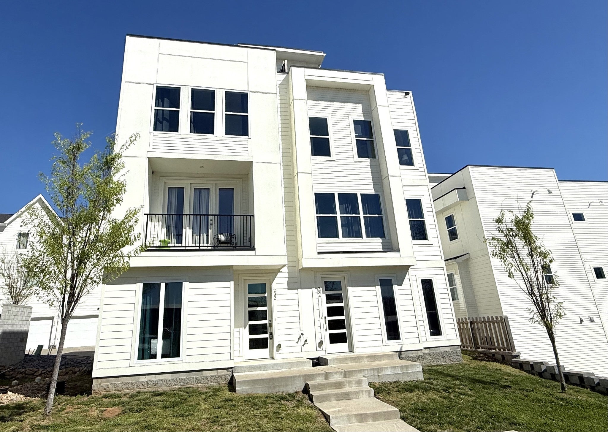 Photo of Listing #3159667