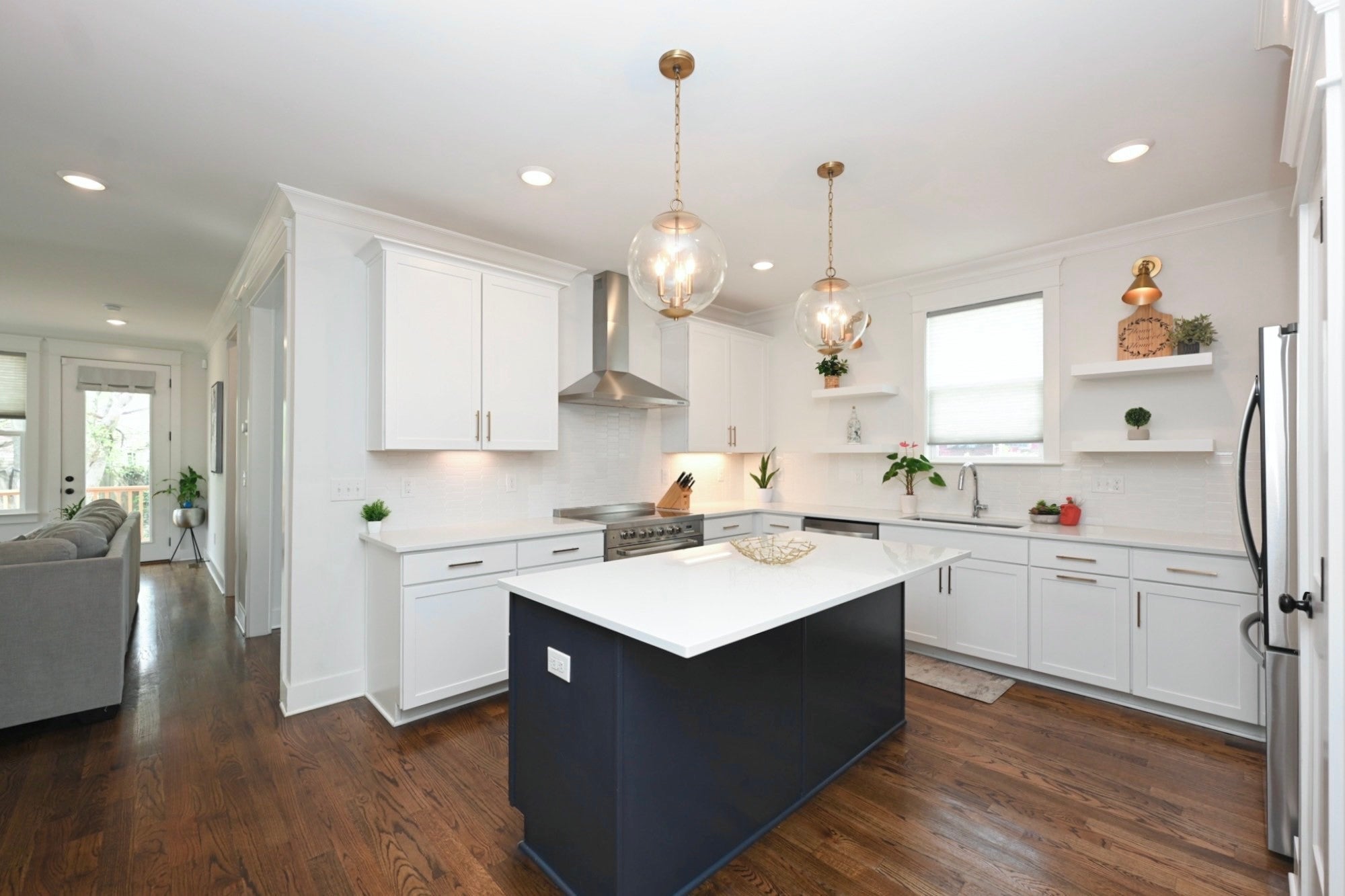 Photo of Listing #3159866