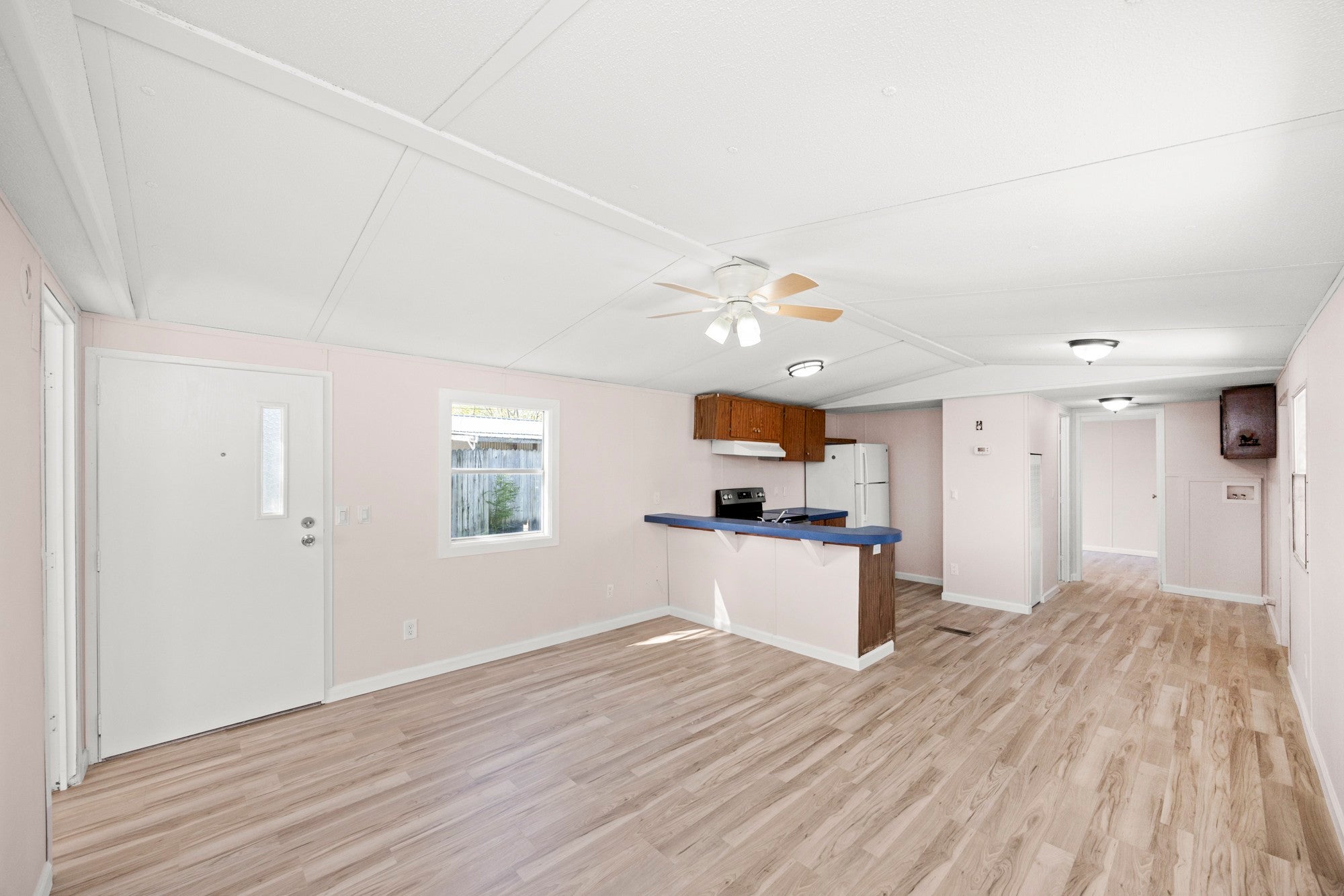 Photo of Listing #3159902