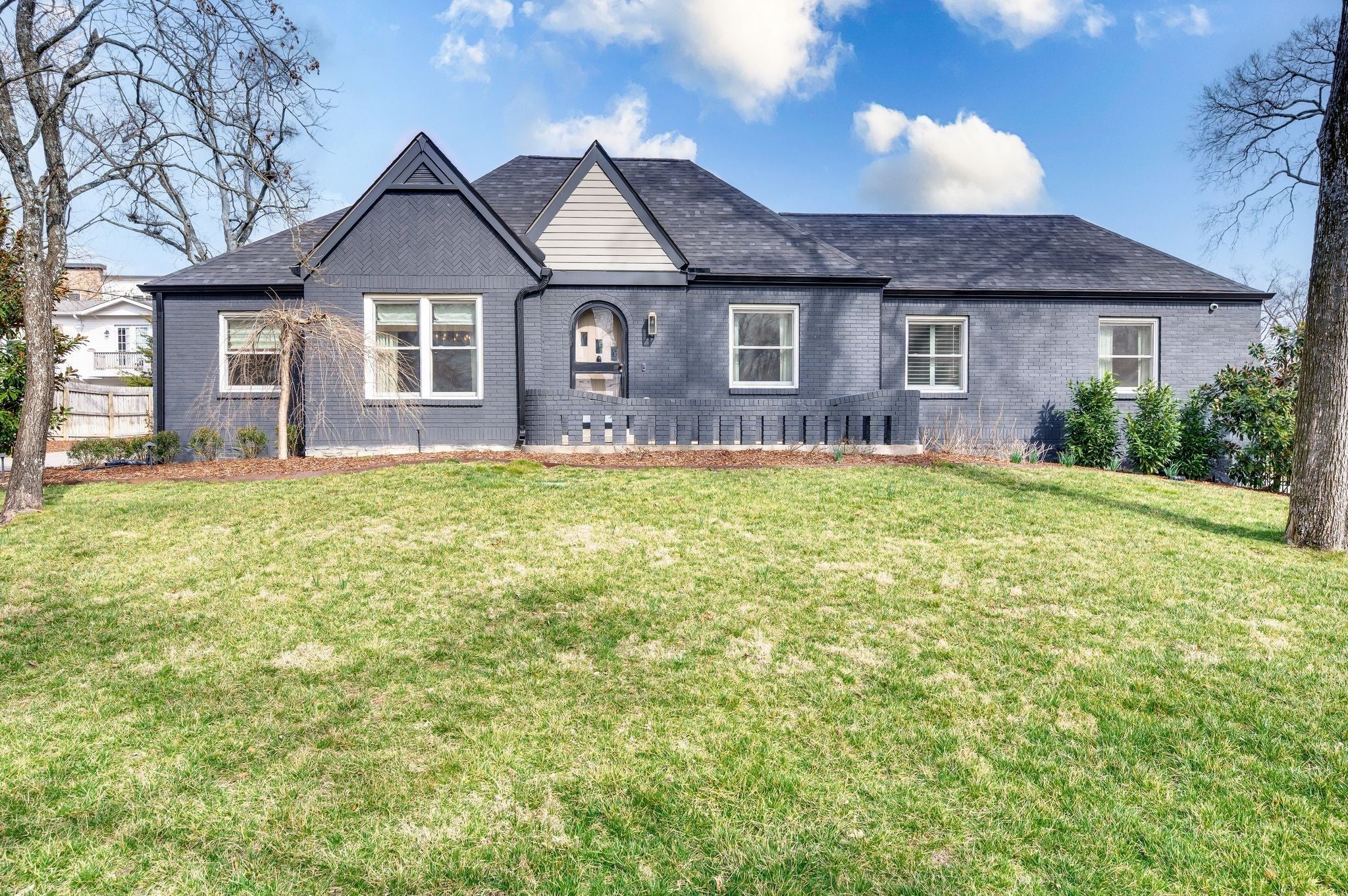 Photo of Listing #3160200