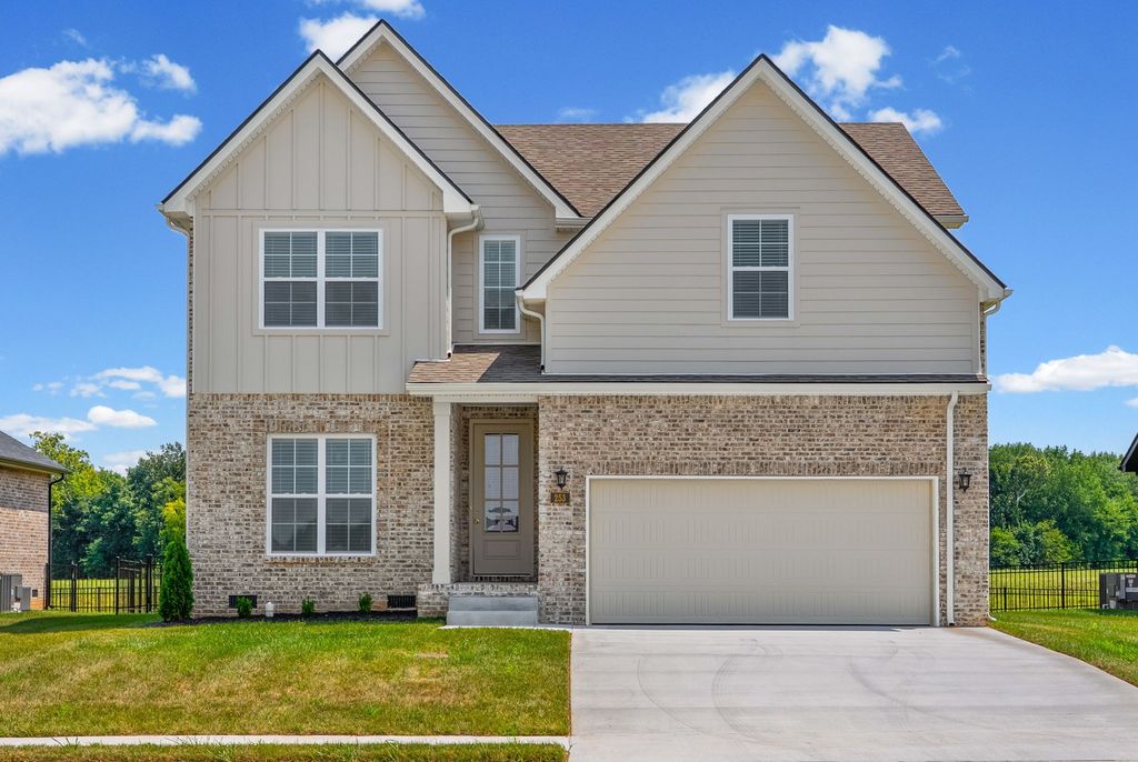 253 Harvest Moon Dr, Clarksville
