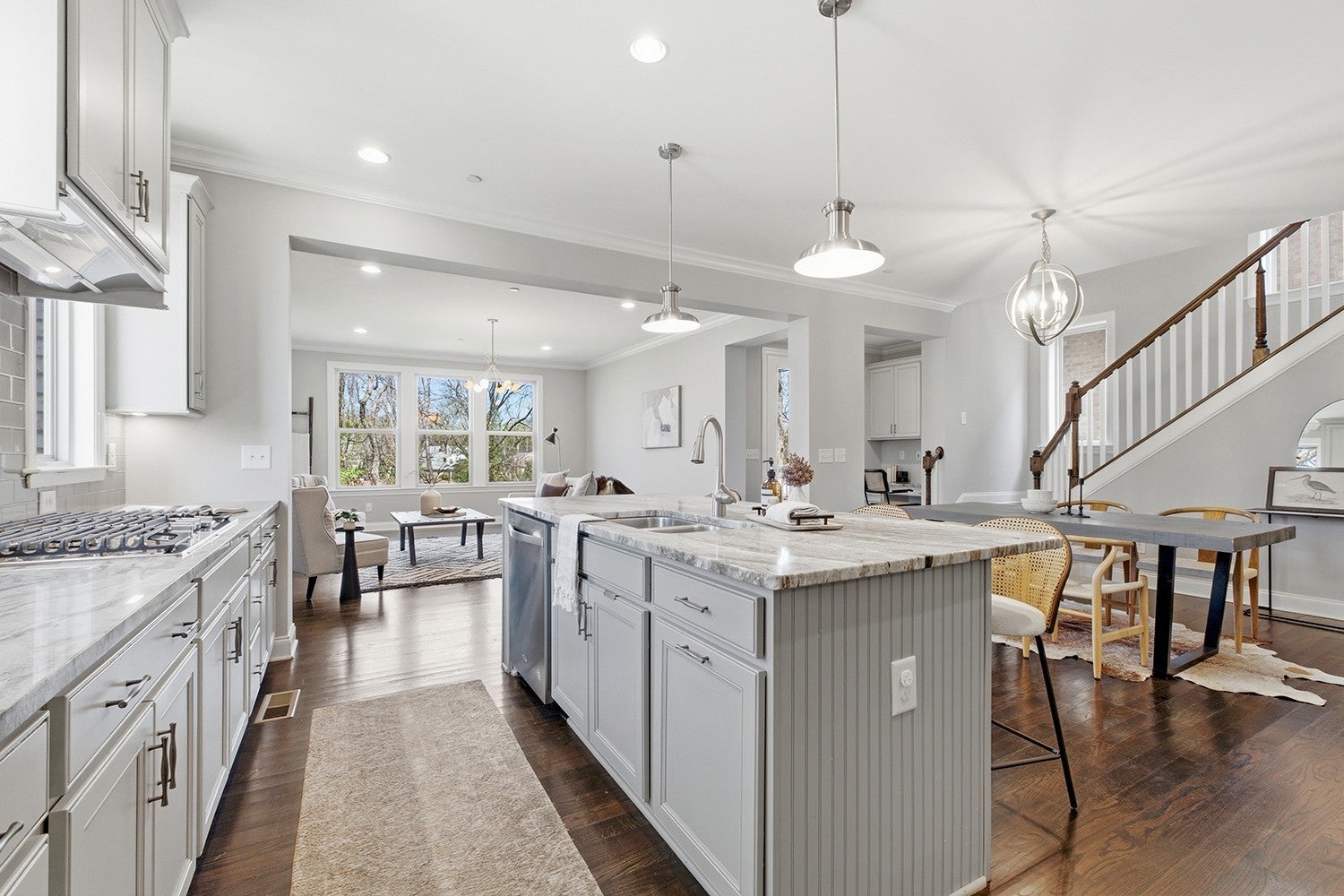 Photo of Listing #3163718