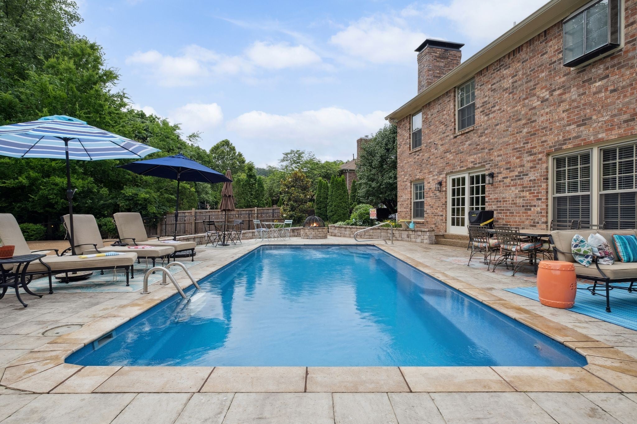 Photo of Listing #3163783