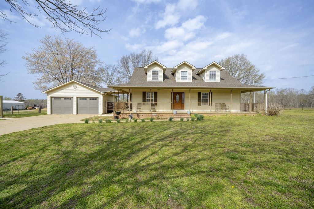 1896 Purdy Beauty Hill Rd, Bethel Springs