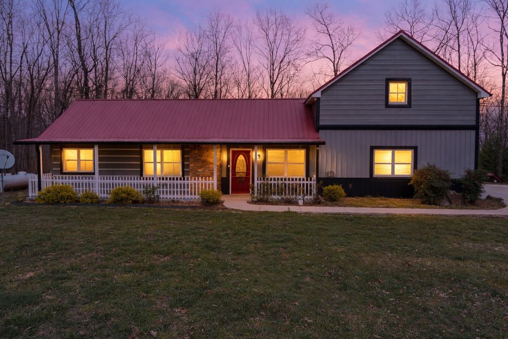 4015 Keith Springs Mountain Rd, Belvidere