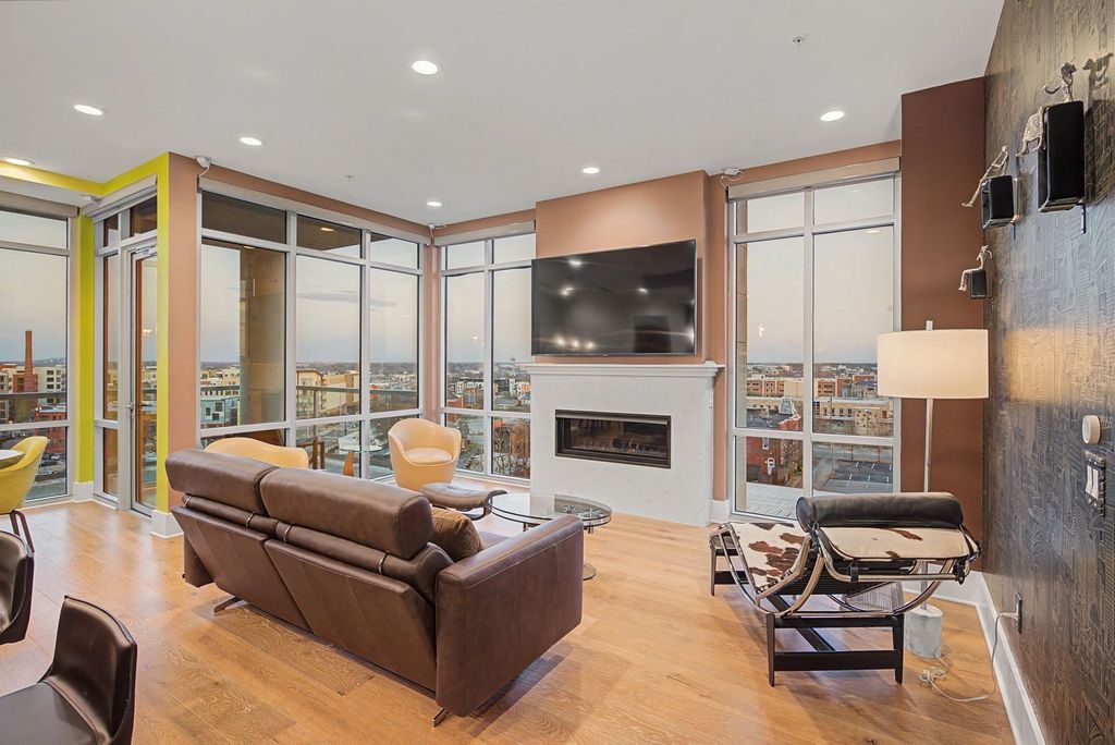 20 Rutledge St 709, Nashville