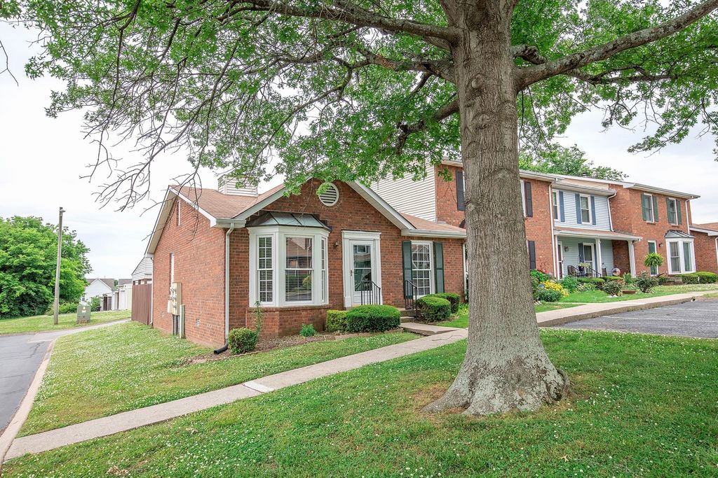 1532 Lewis Rd, Madison