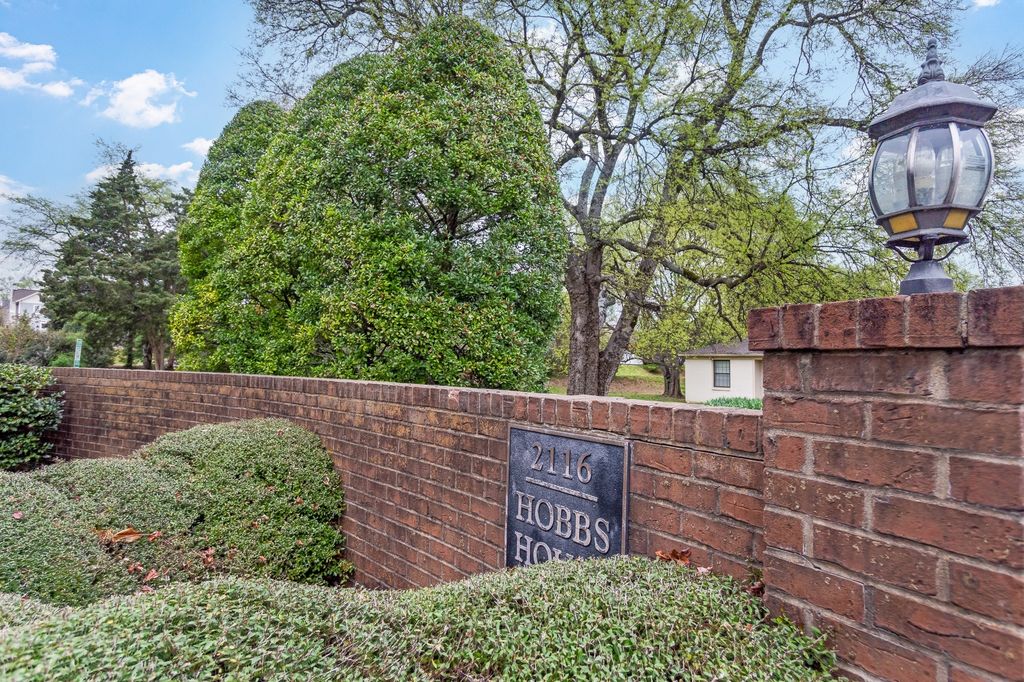 2116 Hobbs Rd N3, Nashville