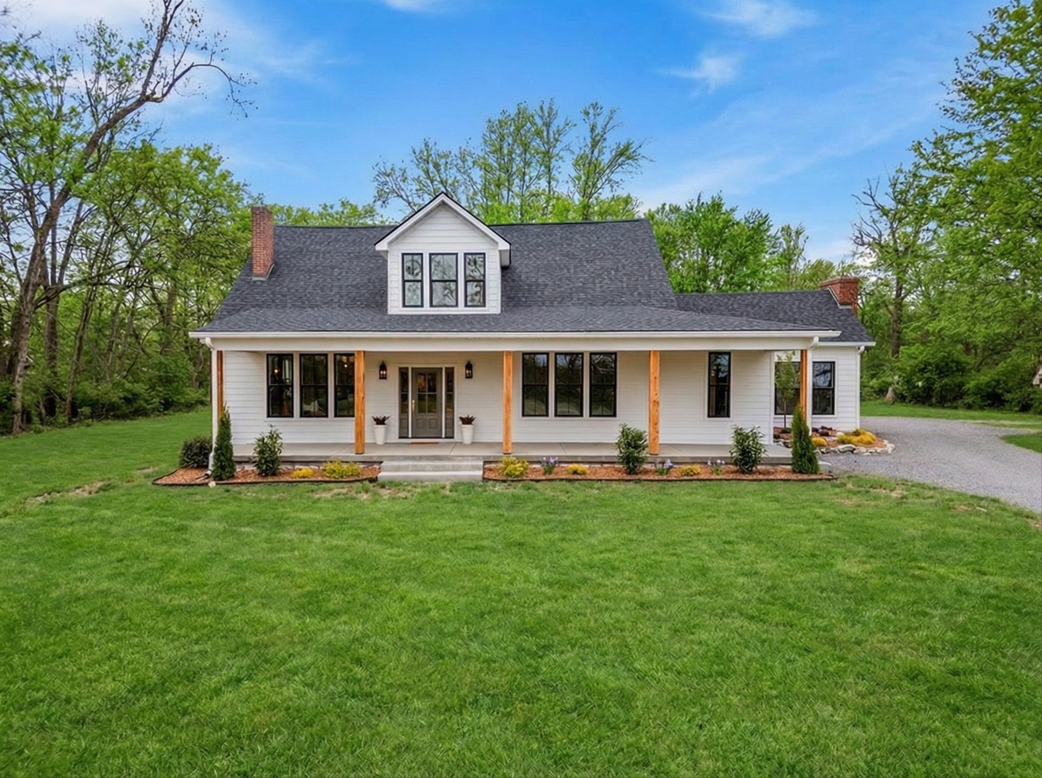 Photo of Listing #3164408