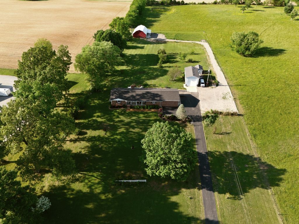 5843 Highway 41 N, Cedar Hill