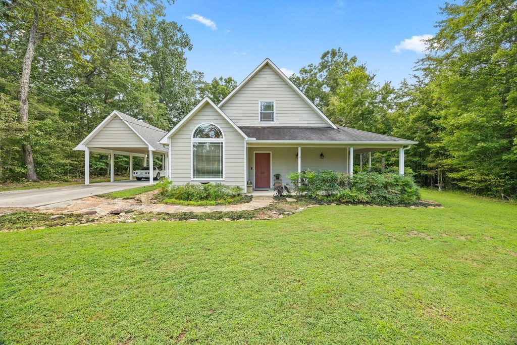 159 Honeysuckle Rd, Pikeville