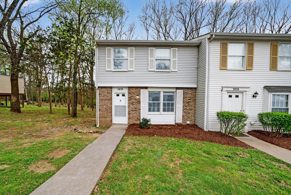 2830 Lake Forest Dr, Nashville