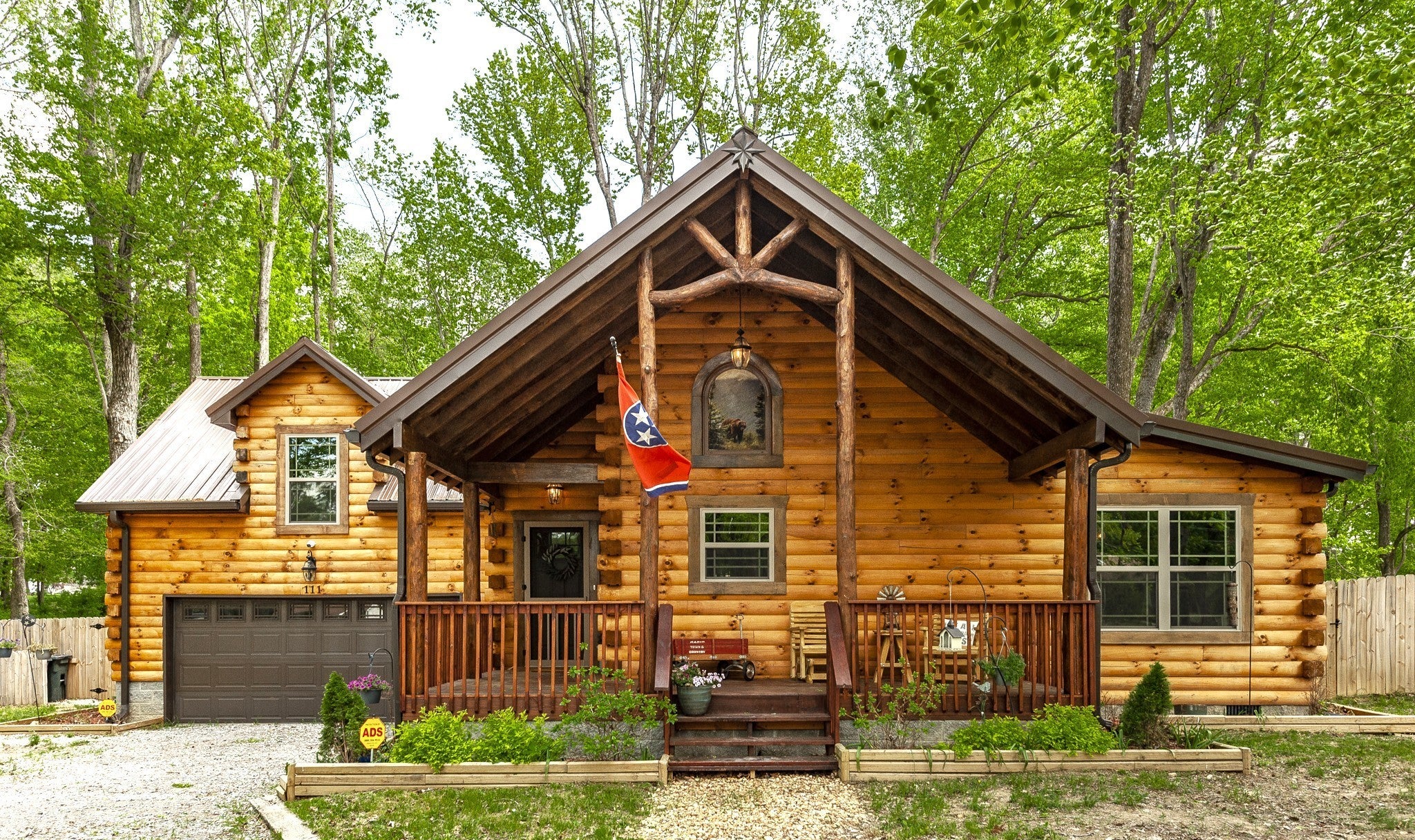 Photo of Listing #3165325