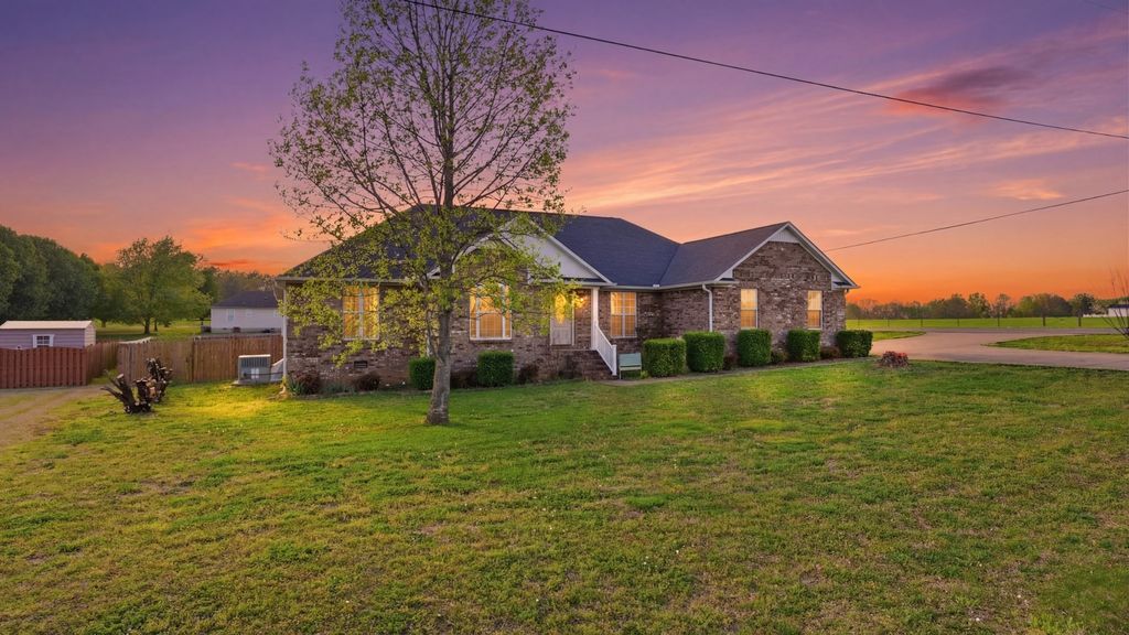 26050 Ashton Ln, Ardmore