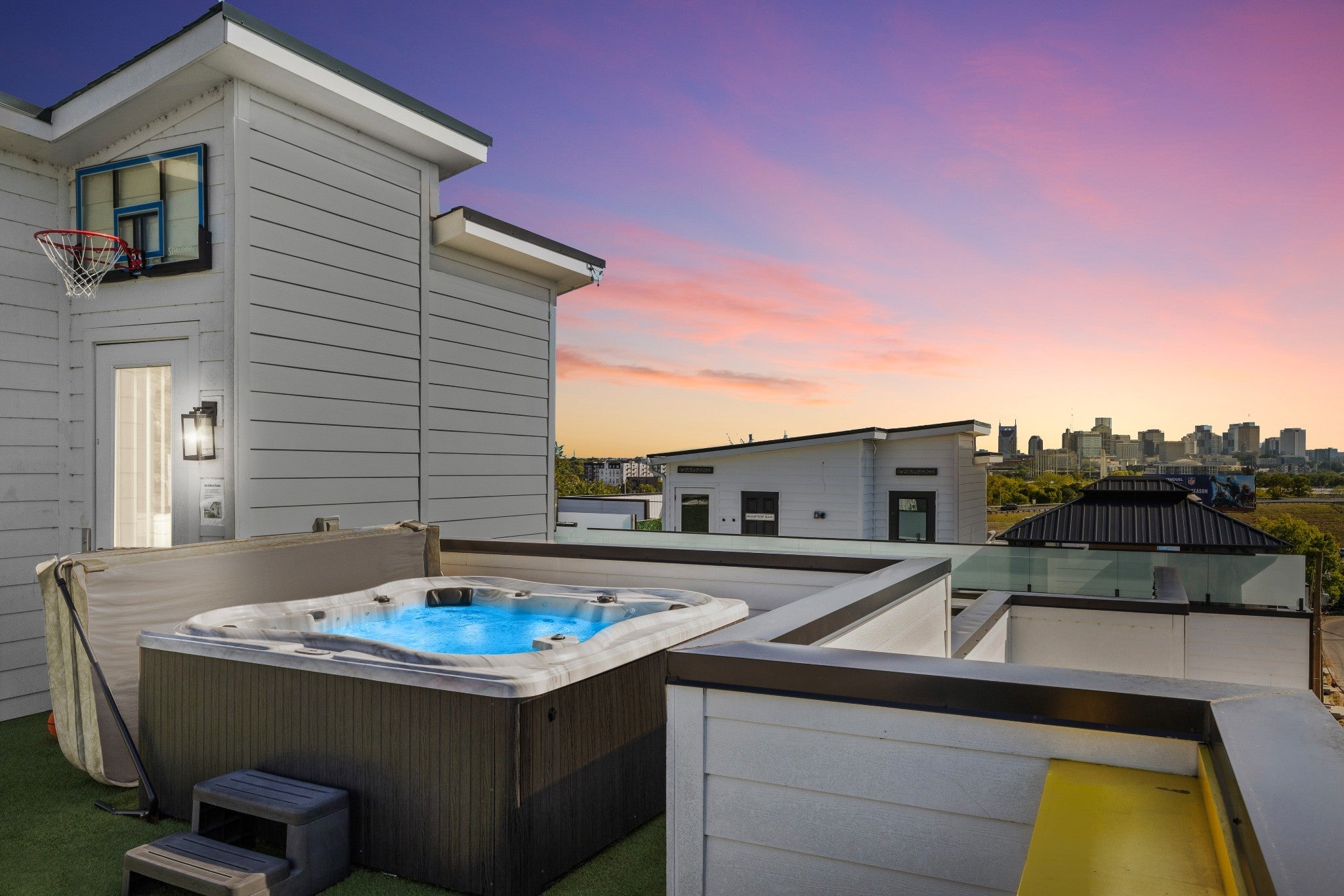 Photo of Listing #3165646