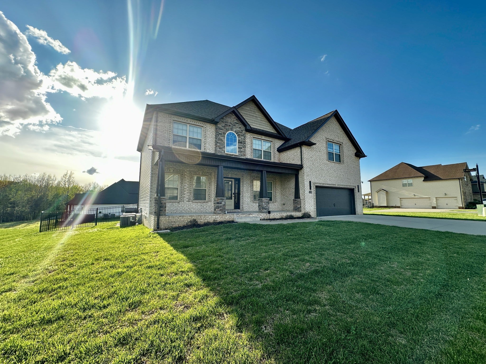 Photo of Listing #3165821