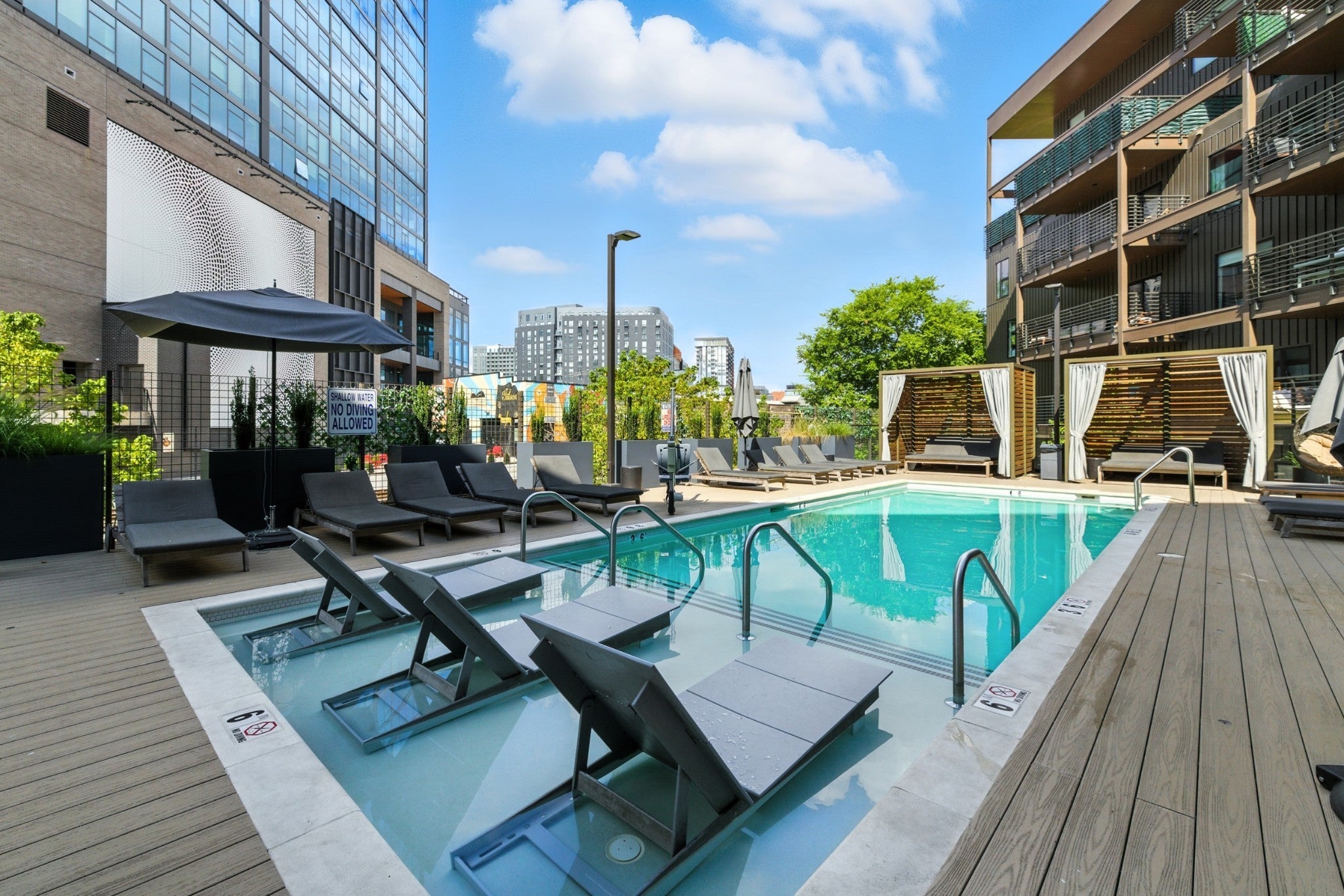 Photo of Listing #3165822