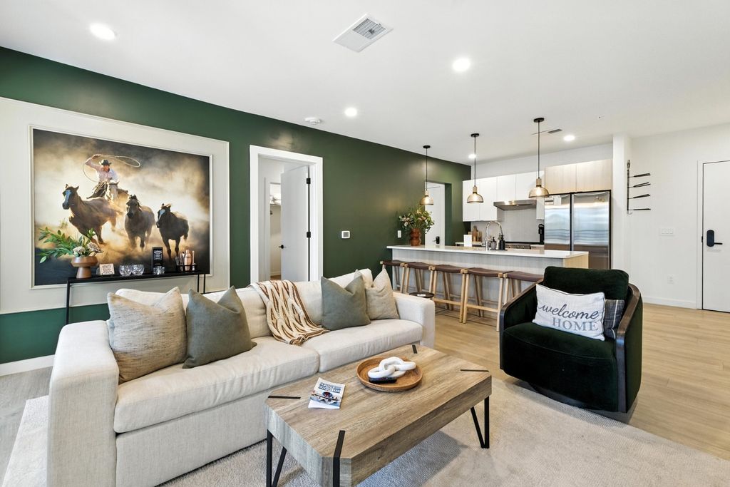 635 7th Ave S 503, Nashville