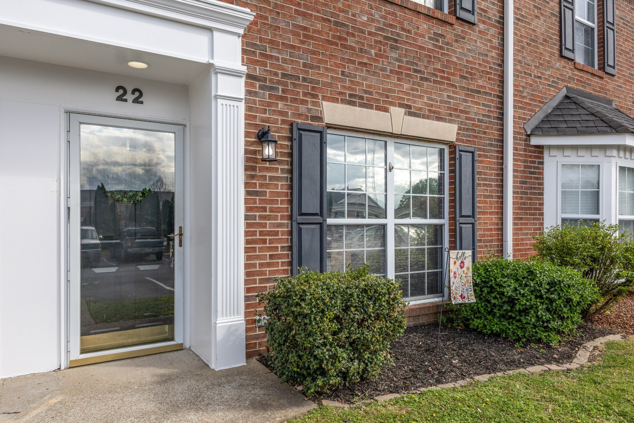 Photo of Listing #3165877