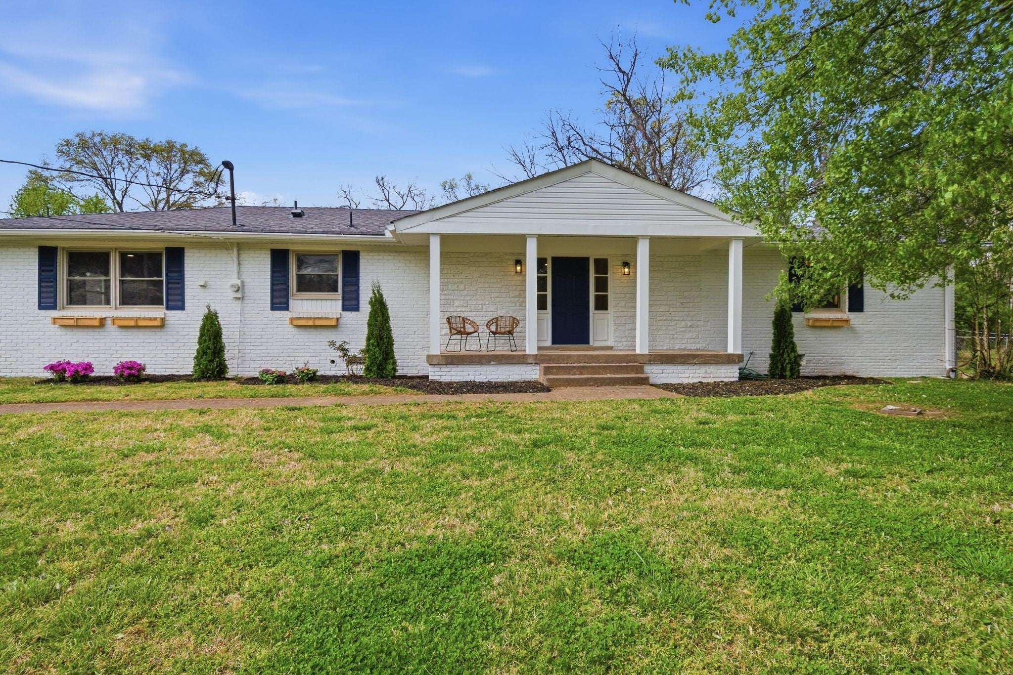 Photo of Listing #3166227