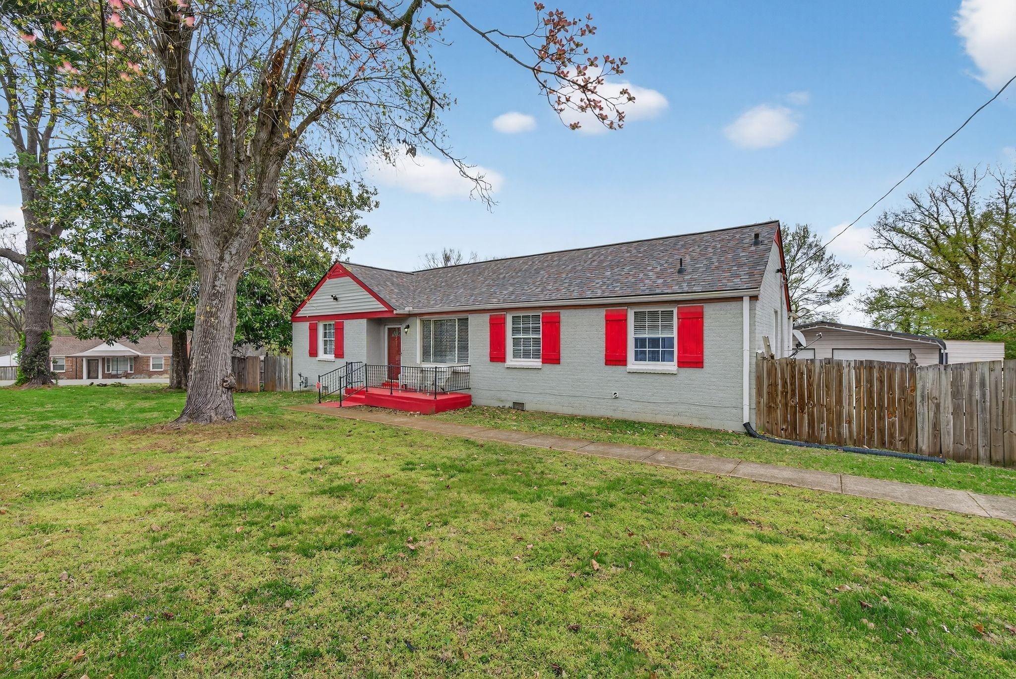 Photo of Listing #3166351