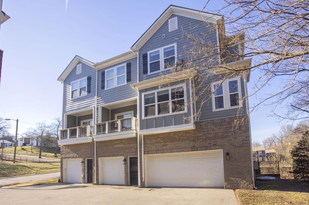 450 Glastonbury Rd 3, Nashville