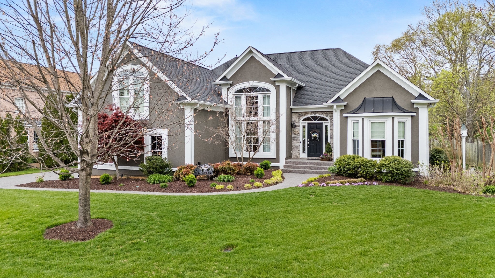 Photo of Listing #3166619