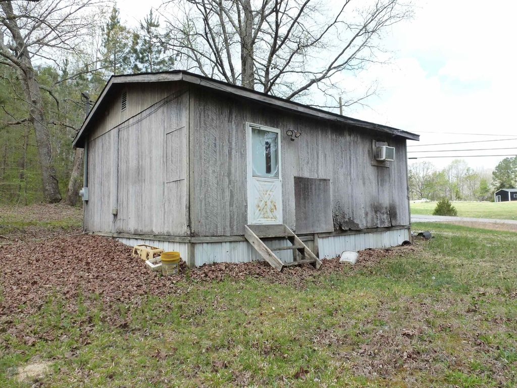 2330 Ligon Springs Rd, Russellville