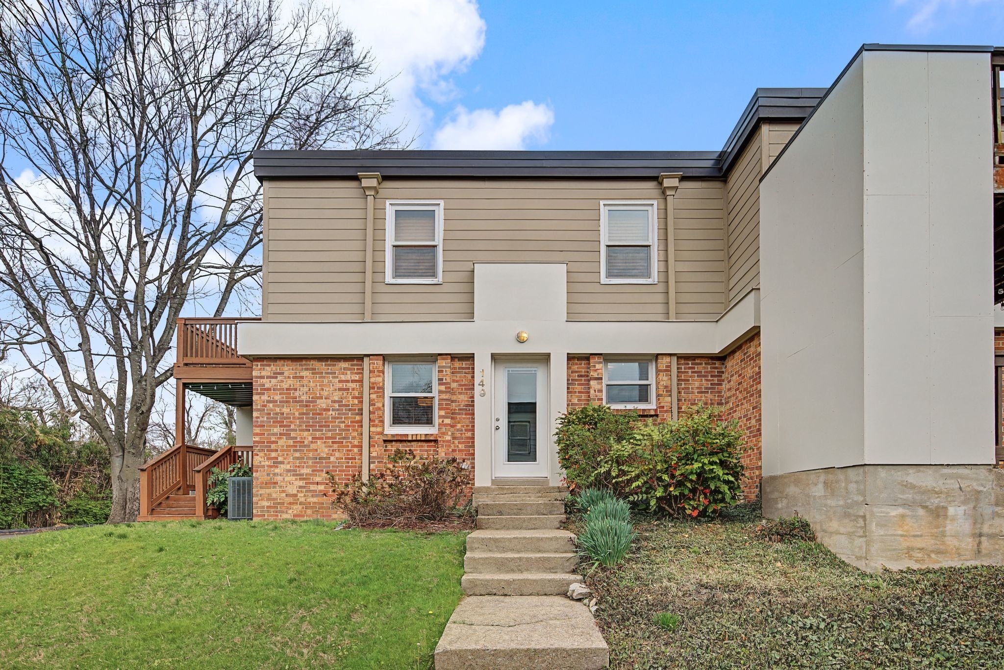 Photo of Listing #3166781