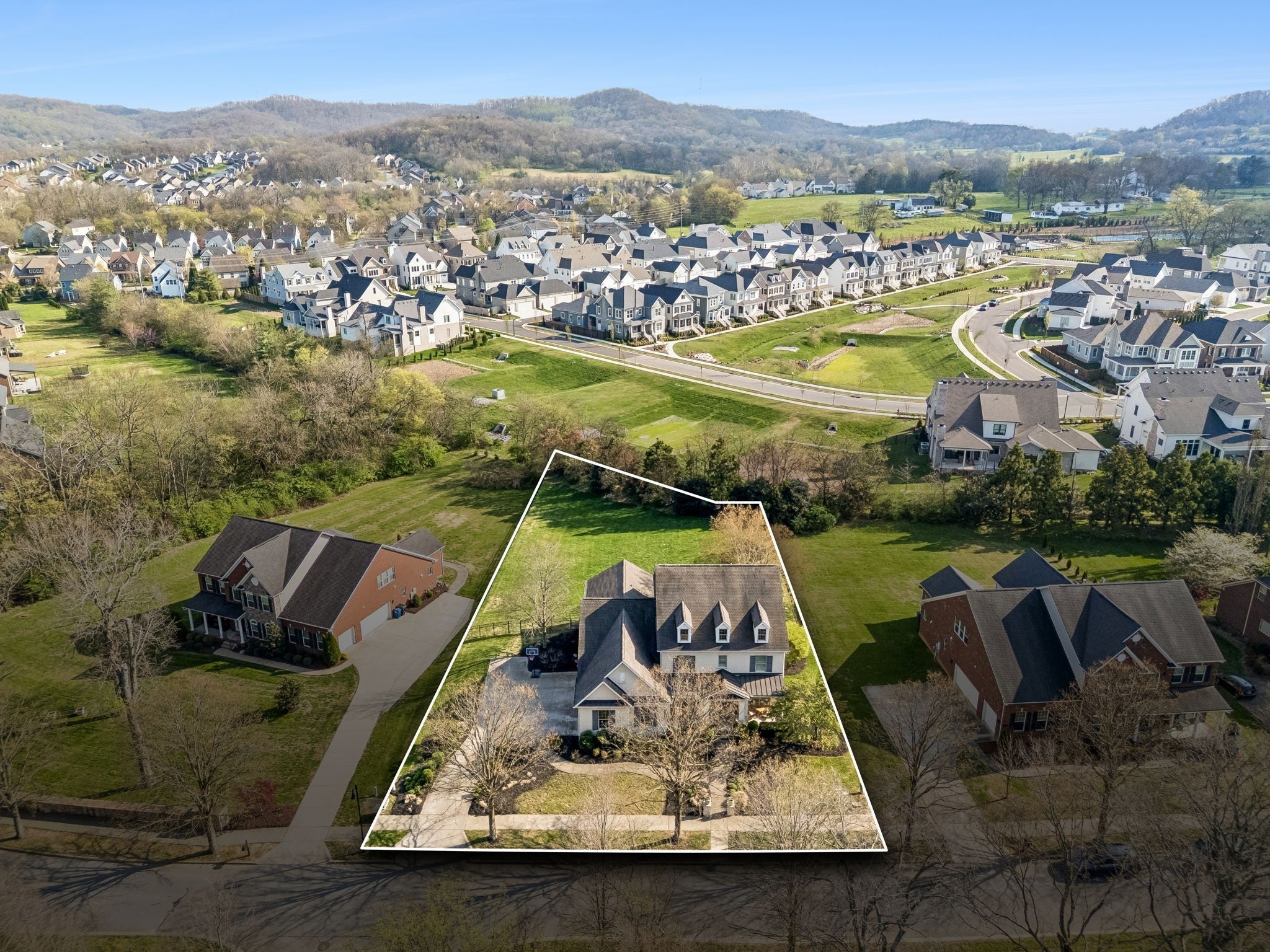 Photo of Listing #3166868