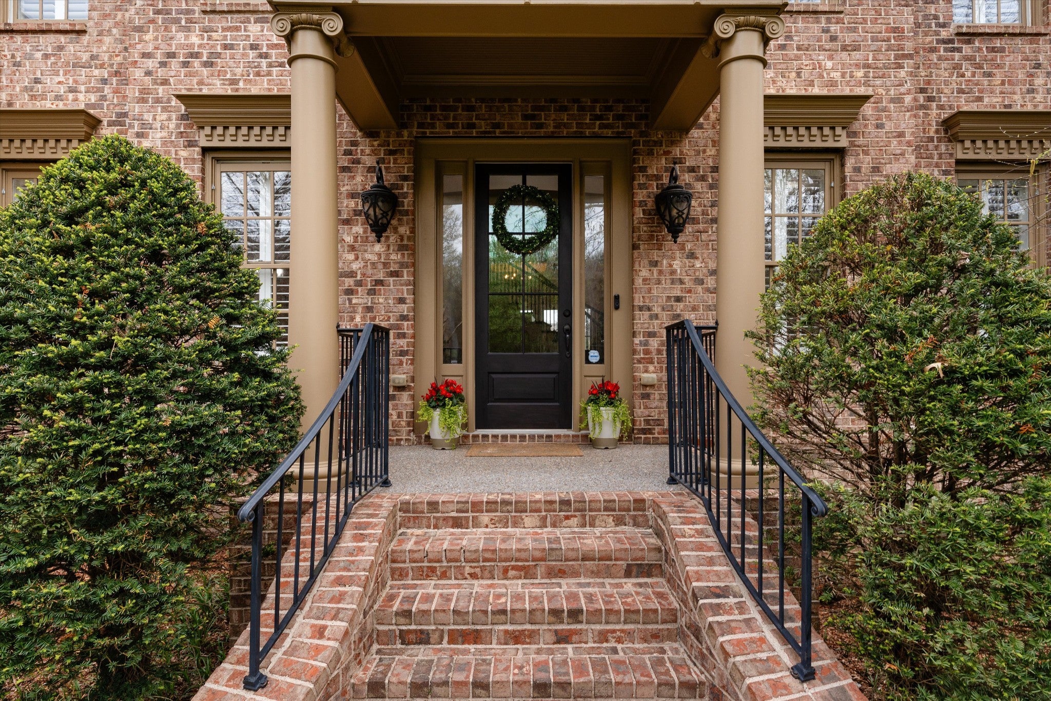 Photo of Listing #3166909