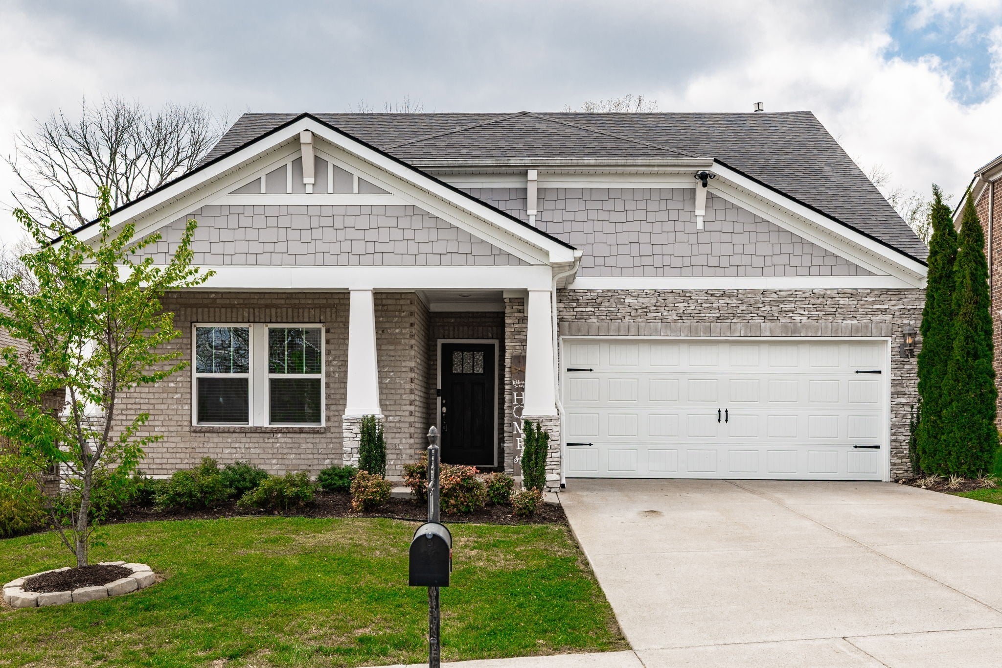 Photo of Listing #3166925