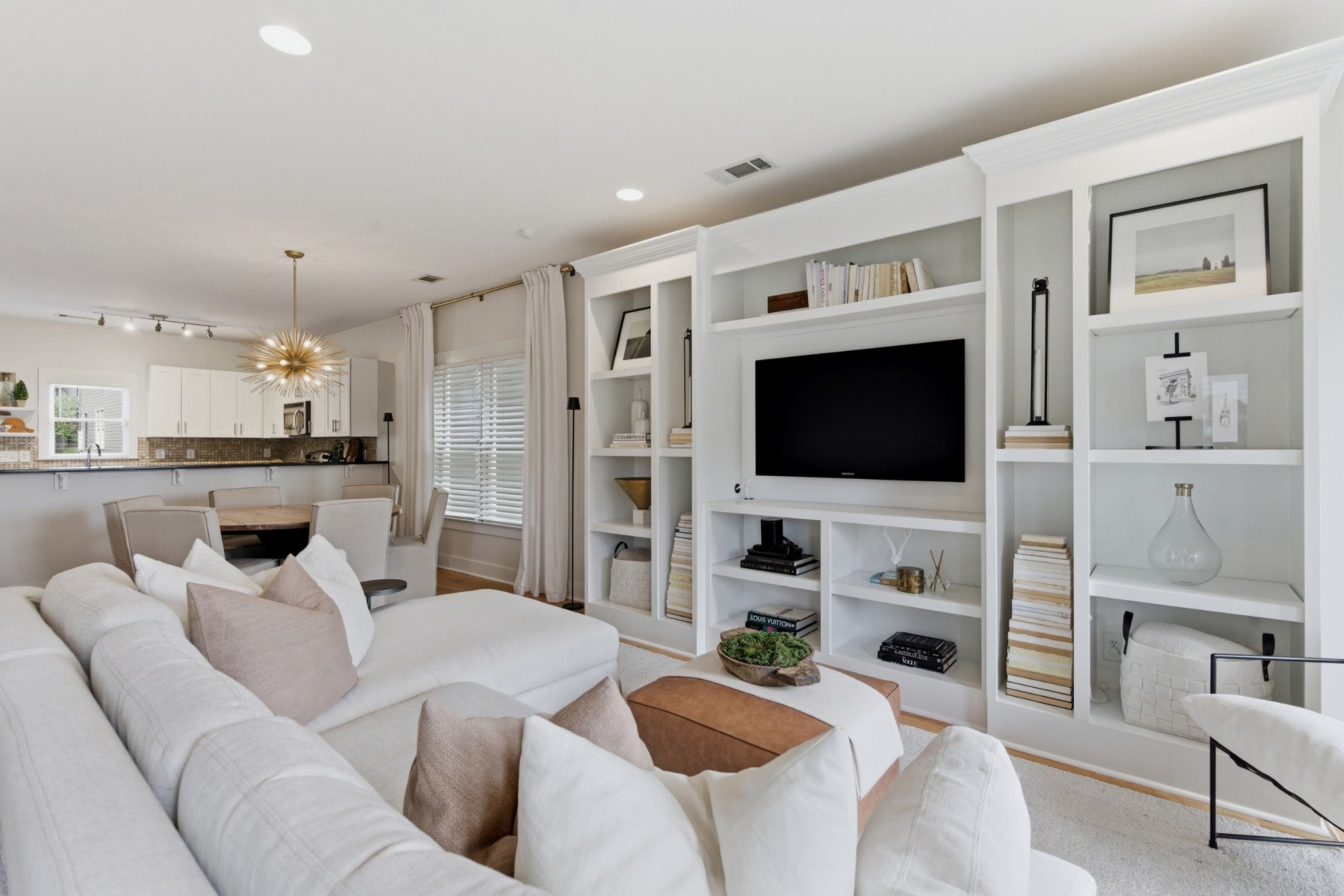 Photo of Listing #3166946