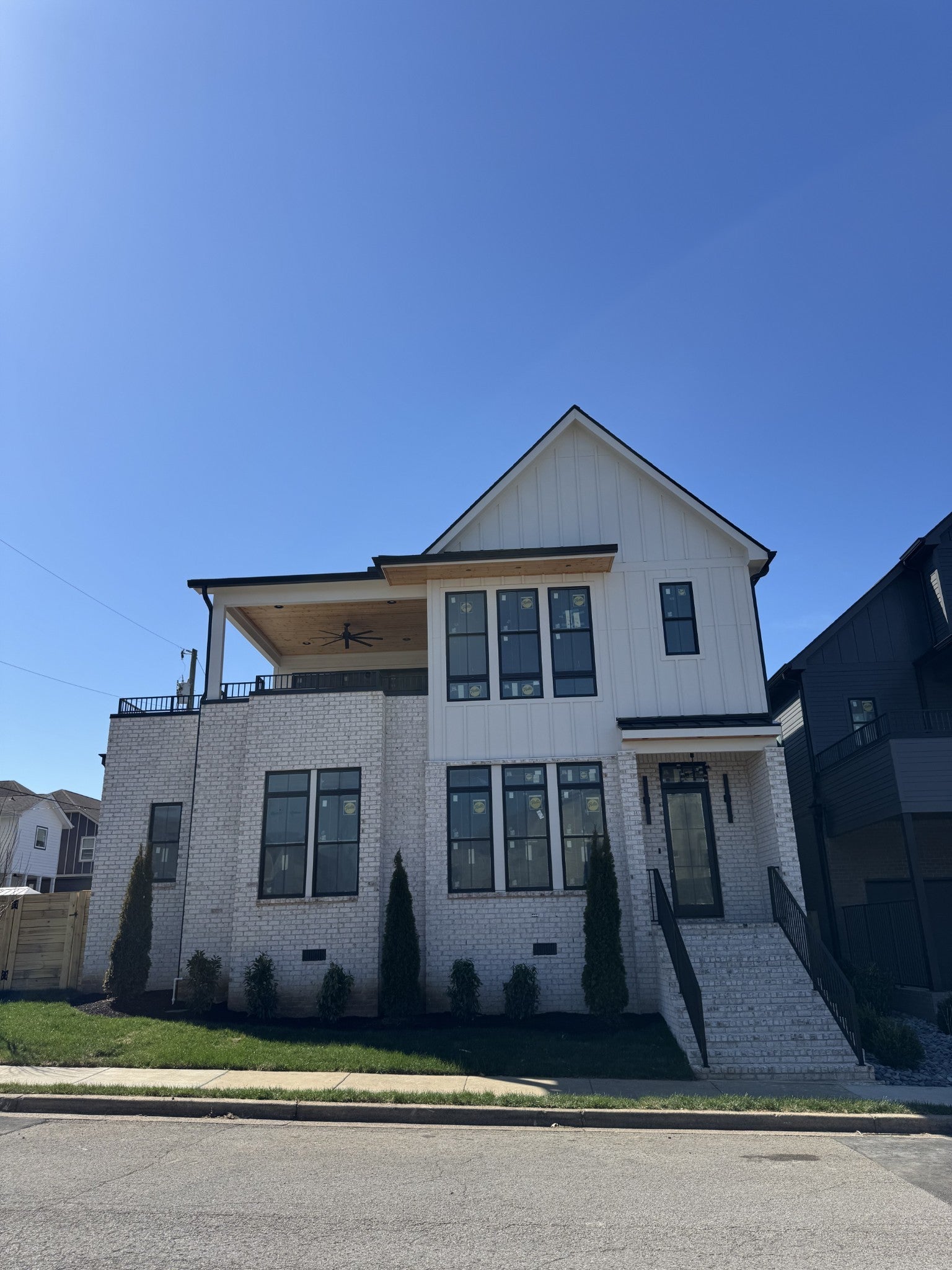 Photo of Listing #3167177