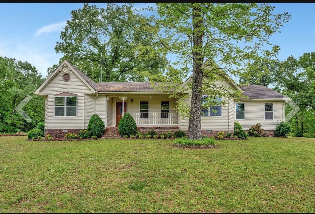 735 Railroad Bed Pike, Summertown